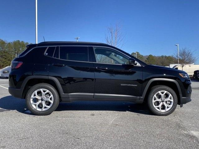 new 2025 Jeep Compass car, priced at $26,360