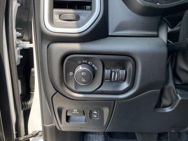 new 2025 Ram 1500 car, priced at $54,213
