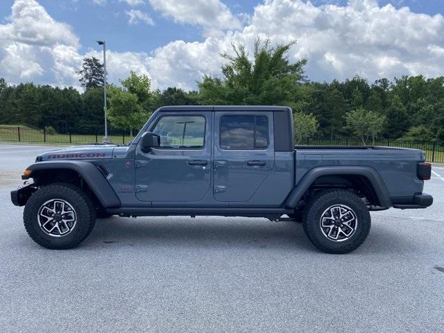 new 2025 Jeep Gladiator car, priced at $51,175