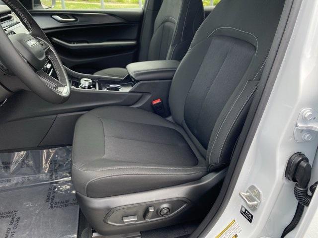new 2025 Jeep Grand Cherokee L car, priced at $40,392