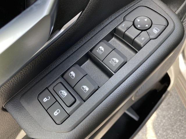 new 2025 Ram 1500 car, priced at $48,717