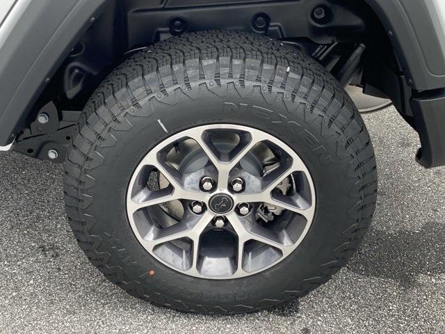 new 2025 Jeep Wrangler car, priced at $45,323