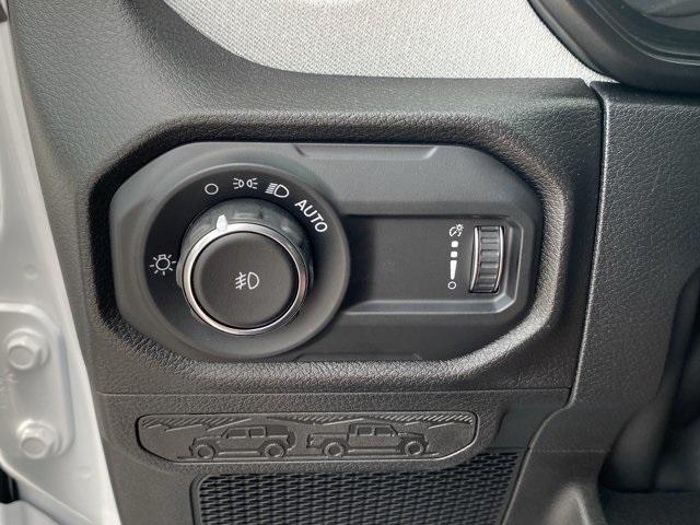 new 2025 Jeep Wrangler car, priced at $45,323