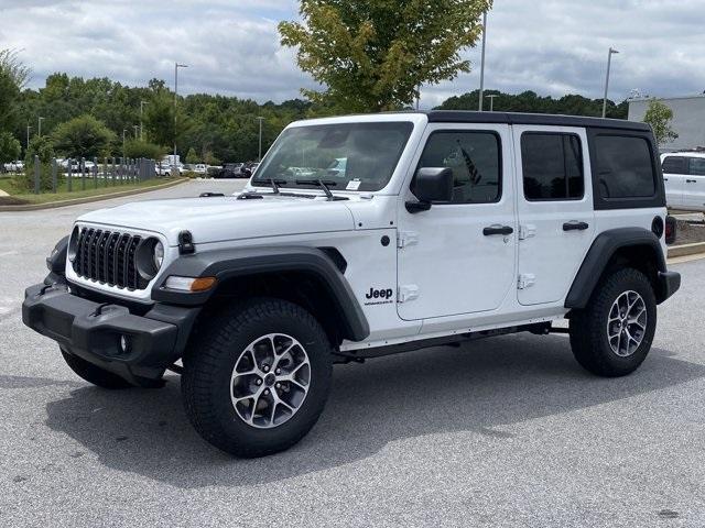new 2025 Jeep Wrangler car, priced at $45,323