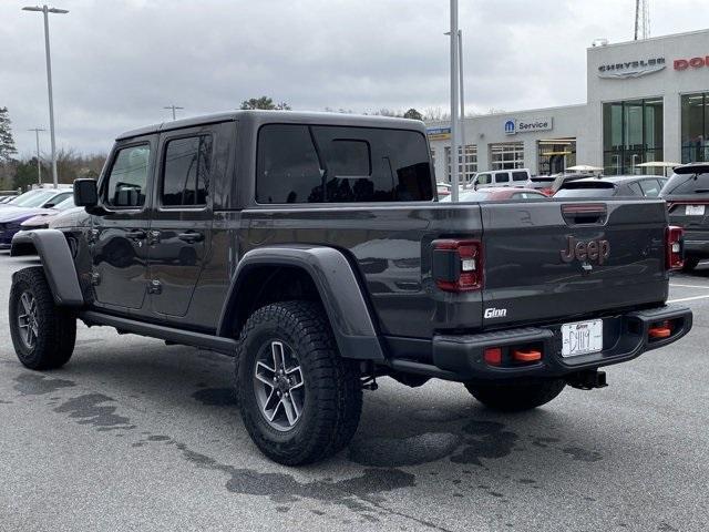 new 2024 Jeep Gladiator car, priced at $66,074