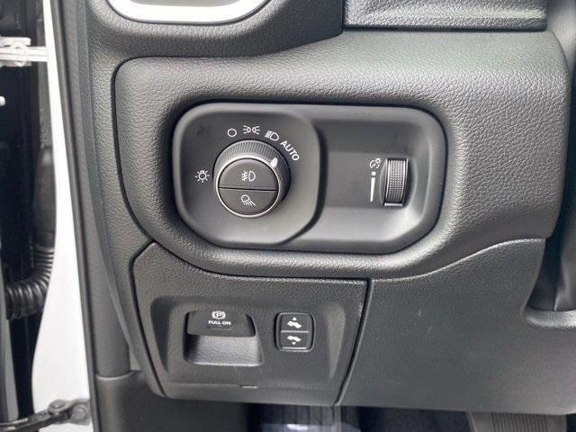 new 2025 Ram 1500 car, priced at $48,422