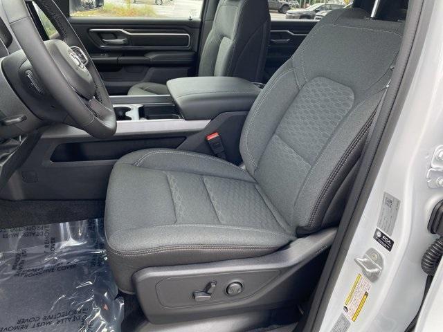 new 2025 Ram 1500 car, priced at $48,422