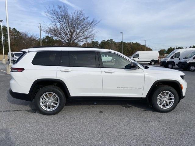 new 2025 Jeep Grand Cherokee L car, priced at $40,375