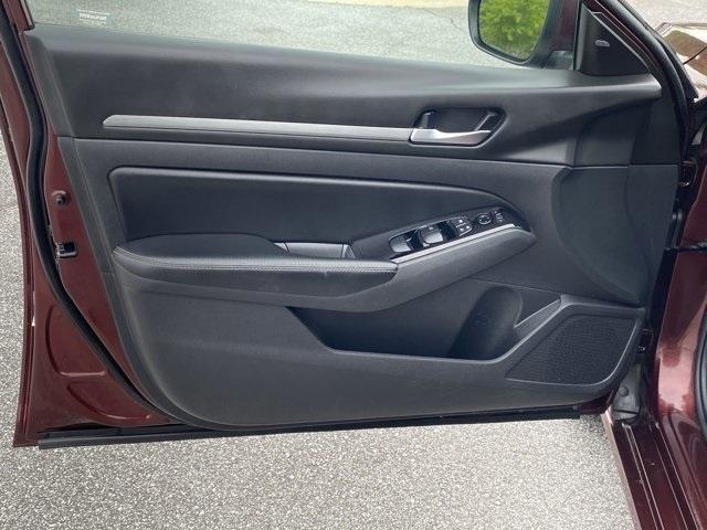 used 2023 Nissan Altima car, priced at $20,152
