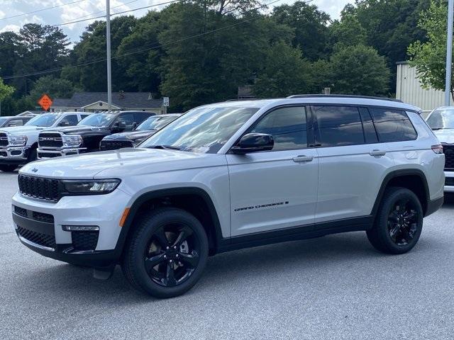 new 2025 Jeep Grand Cherokee L car, priced at $48,332