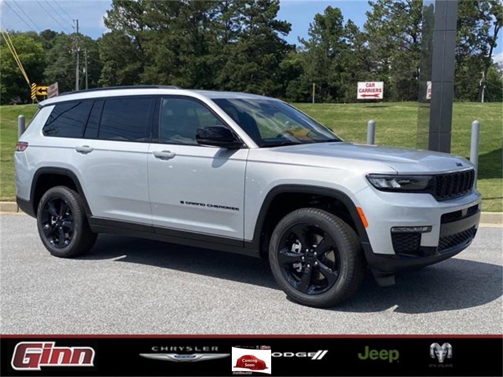 new 2025 Jeep Grand Cherokee L car, priced at $48,332