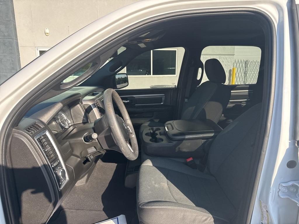 used 2022 Ram 1500 Classic car, priced at $33,967