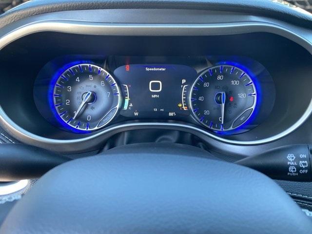 new 2026 Chrysler Pacifica car