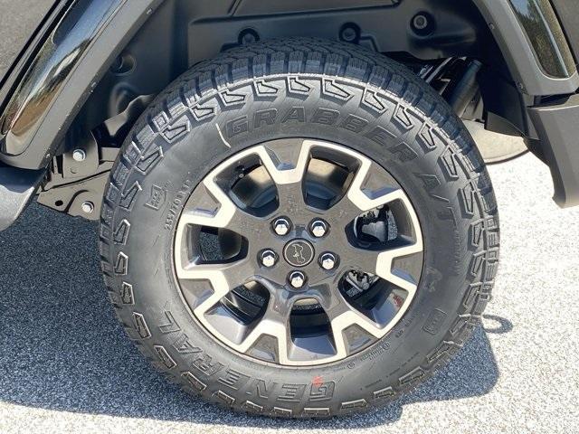 new 2025 Jeep Wrangler car, priced at $57,317