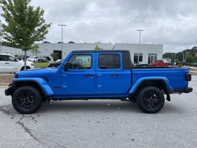 used 2023 Jeep Gladiator car, priced at $34,491