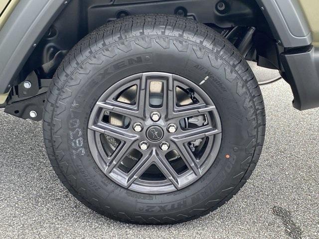 new 2025 Jeep Wrangler car, priced at $44,378