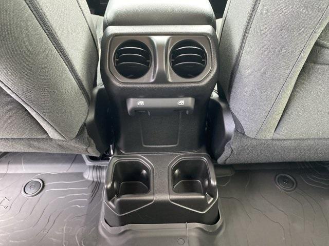 new 2025 Jeep Wrangler car, priced at $44,378