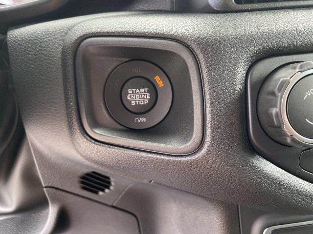 new 2025 Jeep Wrangler car, priced at $44,378