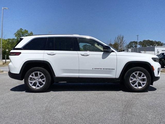 used 2022 Jeep Grand Cherokee car, priced at $31,985
