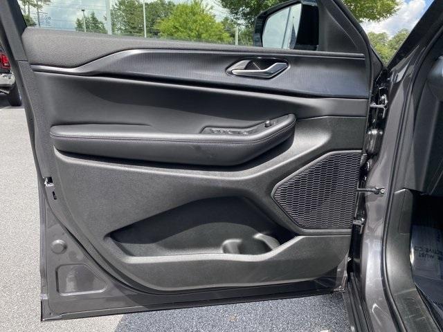 new 2025 Jeep Grand Cherokee L car, priced at $44,606