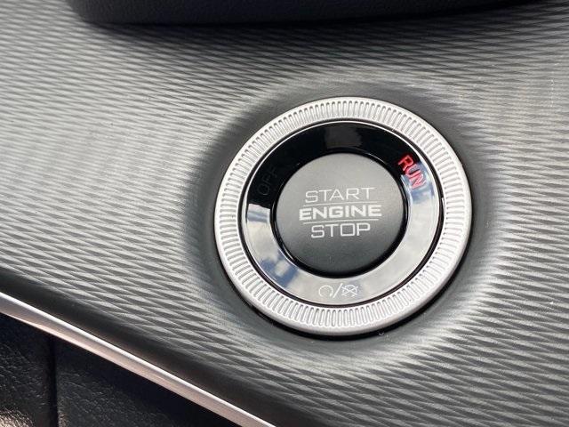 new 2025 Jeep Grand Cherokee L car, priced at $44,606