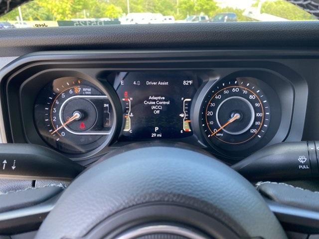 new 2025 Jeep Gladiator car, priced at $45,982