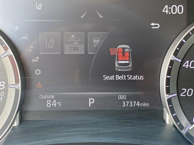used 2022 Toyota Highlander car, priced at $35,819
