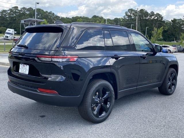 new 2025 Jeep Grand Cherokee car, priced at $46,616