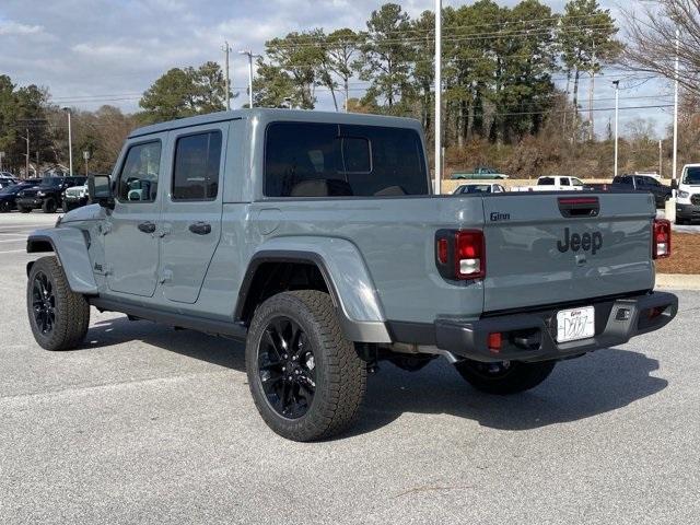 new 2025 Jeep Gladiator car, priced at $40,885