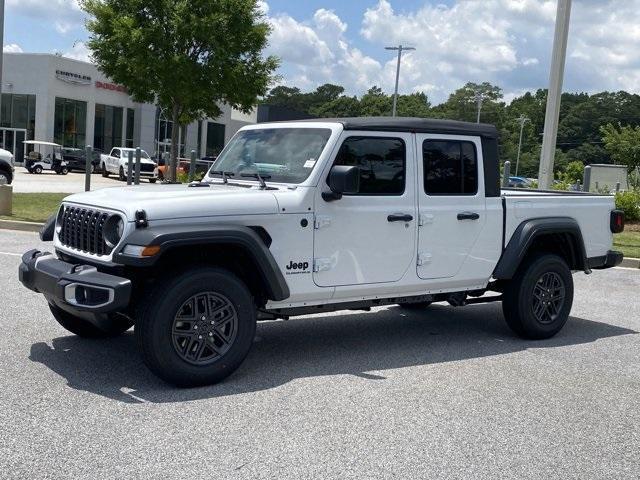 new 2025 Jeep Gladiator car, priced at $40,718
