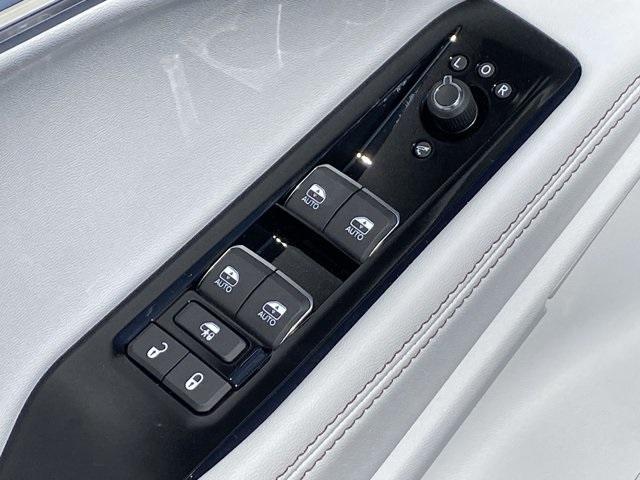 new 2025 Jeep Wagoneer S car, priced at $58,037