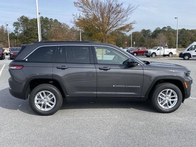 new 2025 Jeep Grand Cherokee car, priced at $36,675