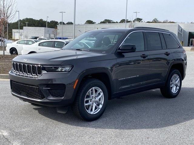 new 2025 Jeep Grand Cherokee car, priced at $36,675