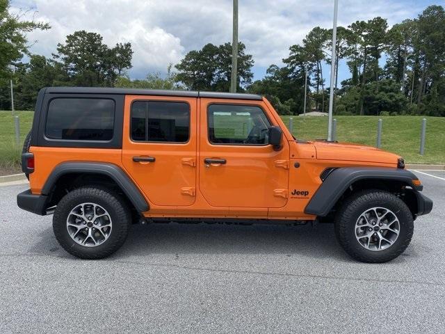 new 2025 Jeep Wrangler car, priced at $47,194