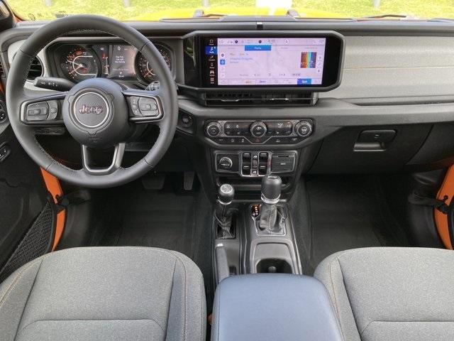 new 2025 Jeep Wrangler car, priced at $47,194