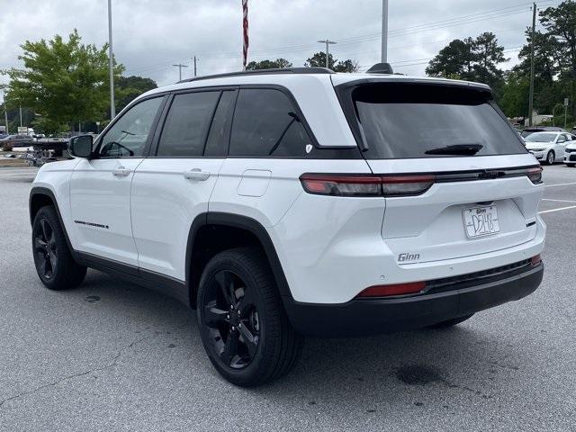 new 2025 Jeep Grand Cherokee car, priced at $46,021