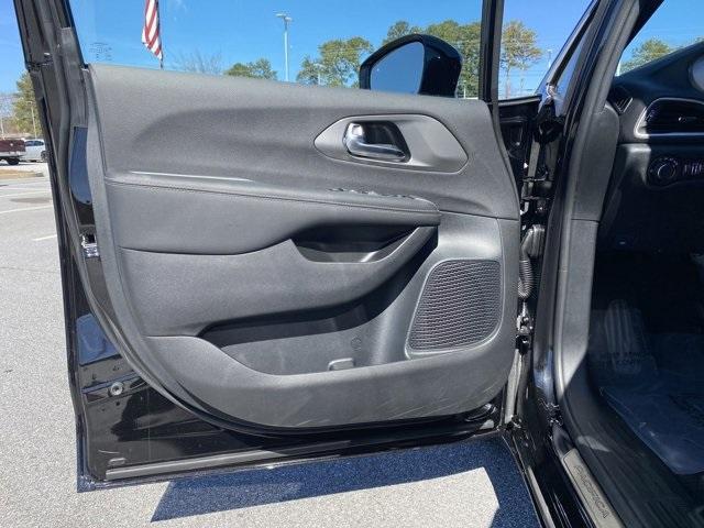 new 2025 Chrysler Voyager car, priced at $40,808