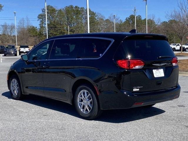 new 2025 Chrysler Voyager car, priced at $40,808