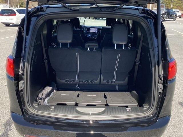 new 2025 Chrysler Voyager car, priced at $40,808