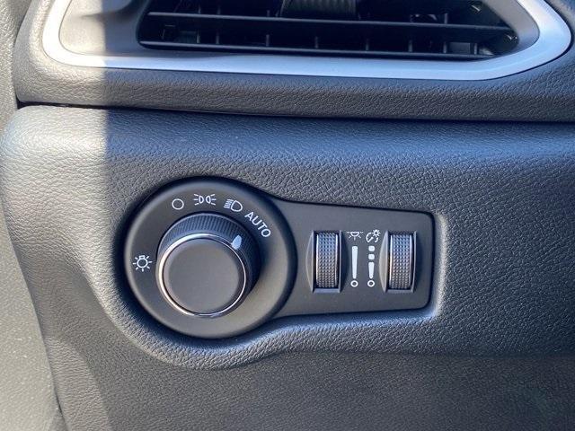 new 2025 Chrysler Voyager car, priced at $40,808