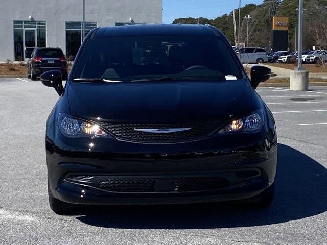 new 2025 Chrysler Voyager car, priced at $40,808
