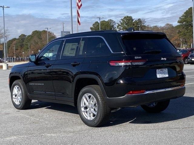 new 2025 Jeep Grand Cherokee car, priced at $38,470