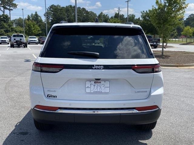 new 2025 Jeep Grand Cherokee car, priced at $40,427