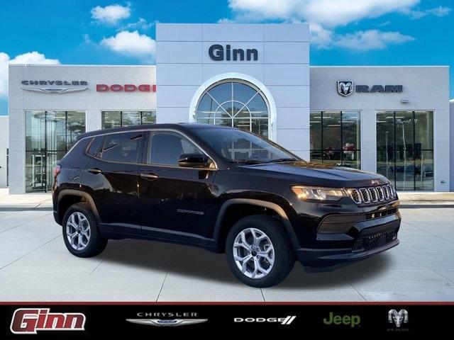 new 2025 Jeep Compass car, priced at $25,499