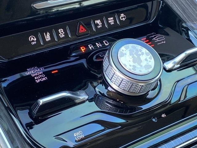 used 2022 Jeep Wagoneer car, priced at $45,486