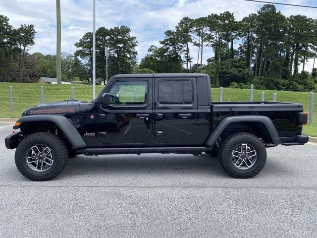 new 2025 Jeep Gladiator car, priced at $54,151