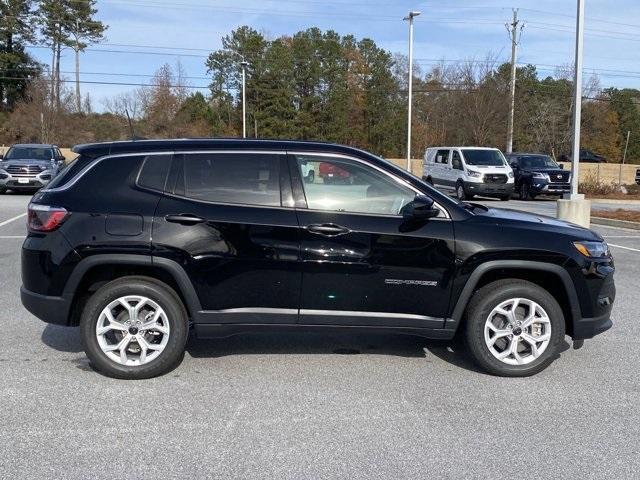 new 2025 Jeep Compass car, priced at $27,435