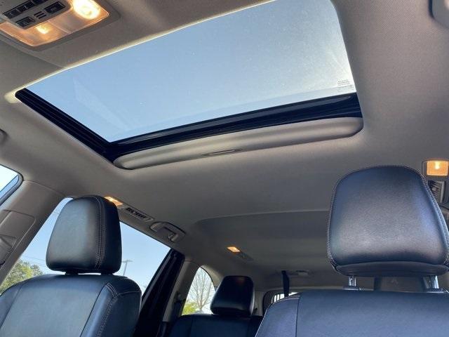 used 2019 Toyota Highlander car, priced at $25,990