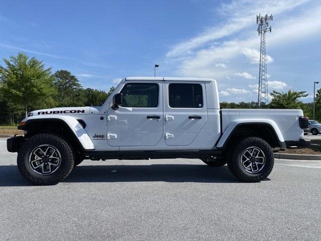 new 2024 Jeep Gladiator car, priced at $65,538