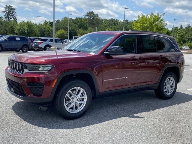 new 2025 Jeep Grand Cherokee car, priced at $39,103